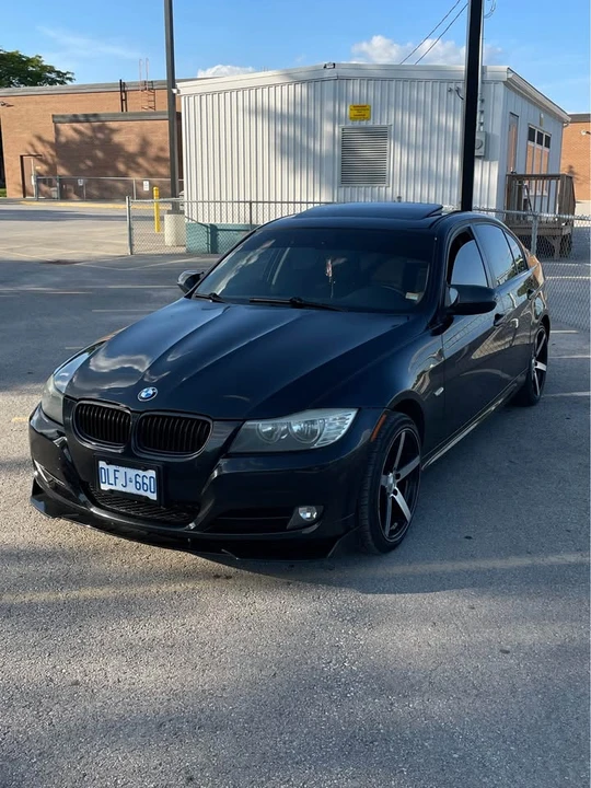2009 BMW E90 3 Series Sedan - Image 6 of 6