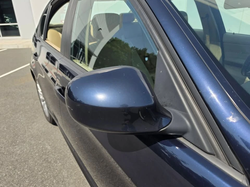 2009 BMW E90 3 Series Sedan - Image 9 of 15