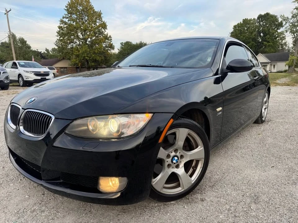 2009 BMW E90 3 Series Sedan - Image 8 of 20