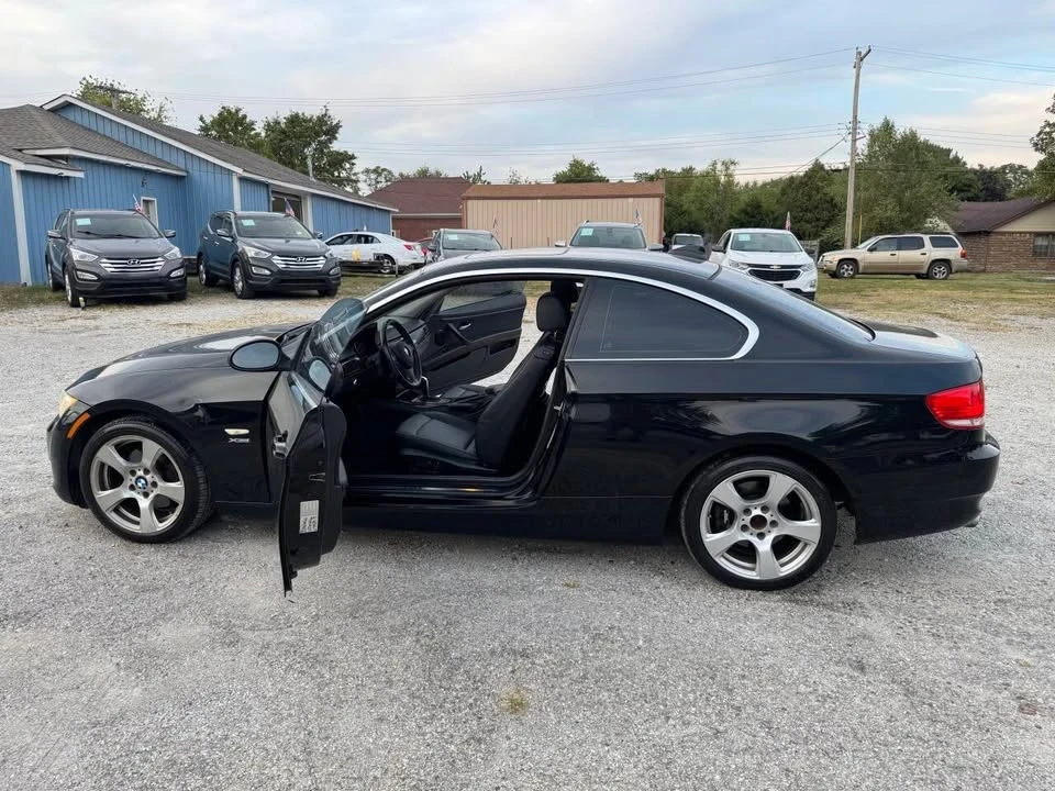 2009 BMW E90 3 Series Sedan - Image 9 of 20