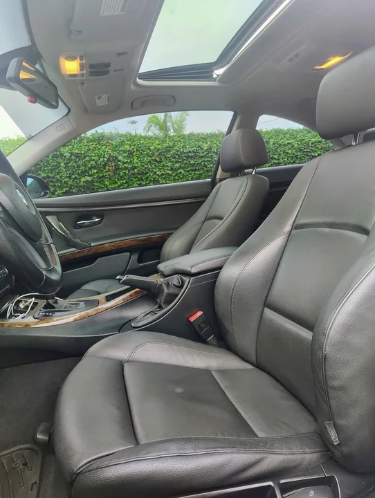 2009 BMW E90 3 Series Sedan - Image 7 of 7