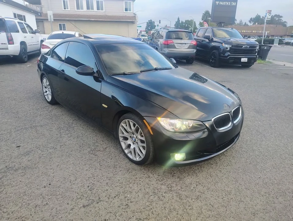 2009 BMW E90 3 Series Sedan - Image 5 of 7