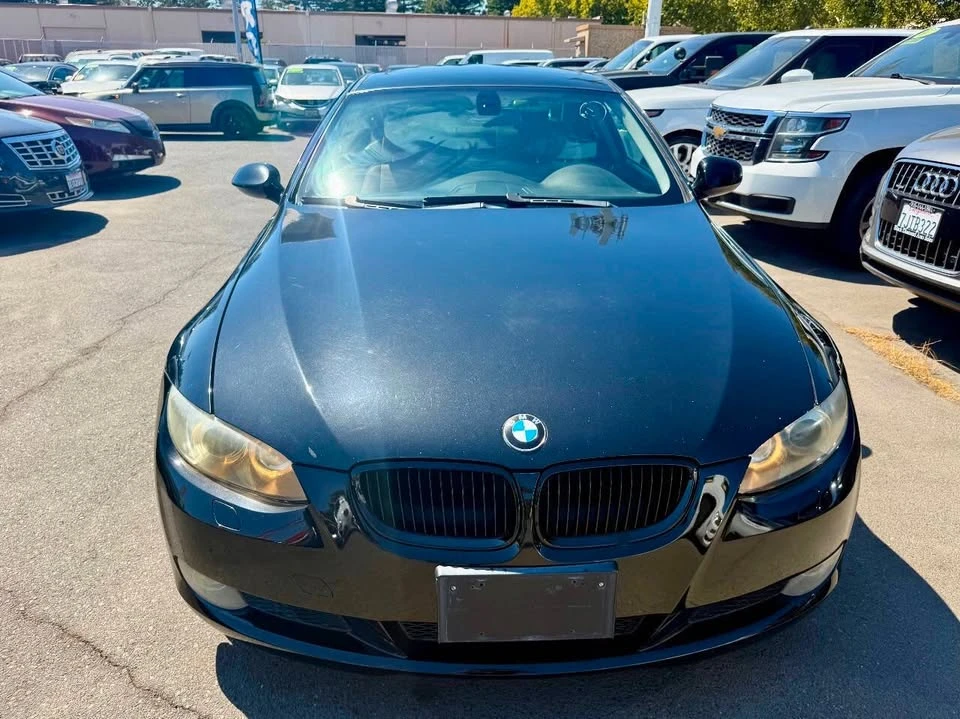 2009 BMW E90 3 Series Sedan - Image 2 of 15