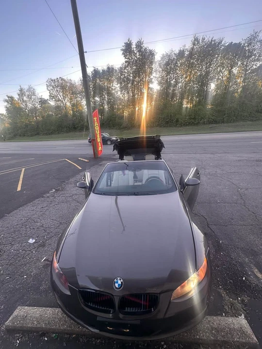 2009 BMW E93 3 Series Convertible - Image 4 of 4