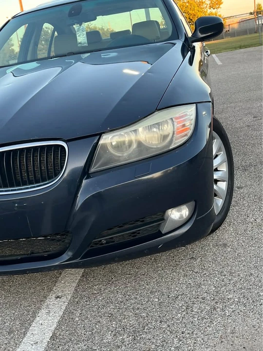 2009 BMW E90 3 Series Sedan - Image 5 of 13