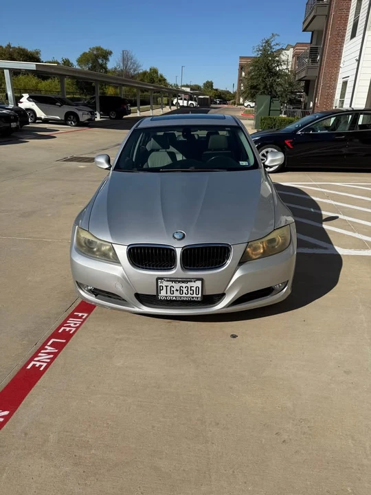 2009 BMW E90 3 Series Sedan - Image 2 of 15