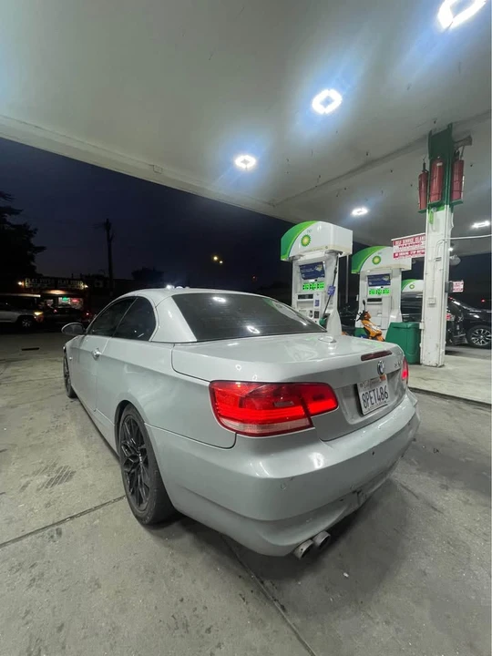 2009 BMW E93 3 Series Convertible - Image 3 of 11