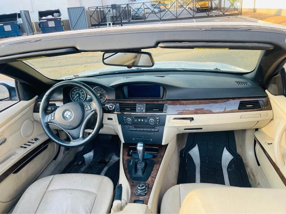 2009 BMW E93 3 Series Convertible - Image 12 of 13