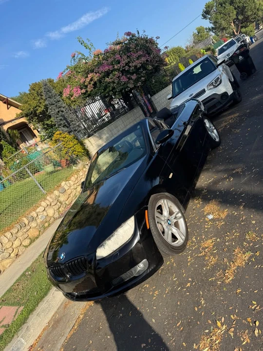 2009 BMW E93 3 Series Convertible - Image 2 of 12