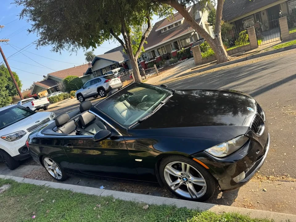2009 BMW E93 3 Series Convertible - Image 3 of 12