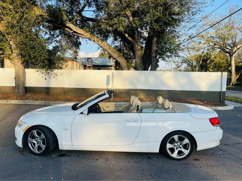 2009 BMW E93 3 Series Convertible - Image 4 of 13