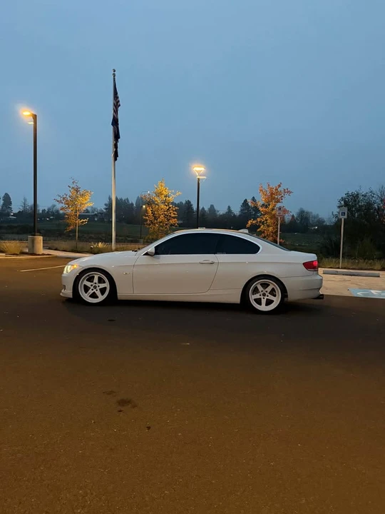 2009 BMW E92 3 Series Coupe - Image 5 of 9