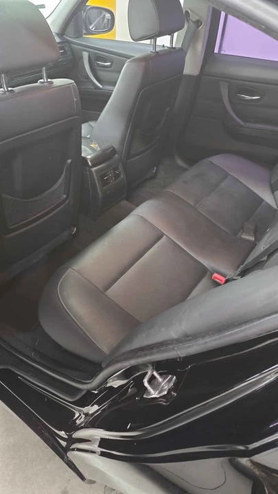 2009 BMW E90 3 Series Sedan - Image 7 of 9