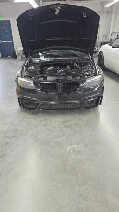 2009 BMW E90 3 Series Sedan - Image 4 of 9
