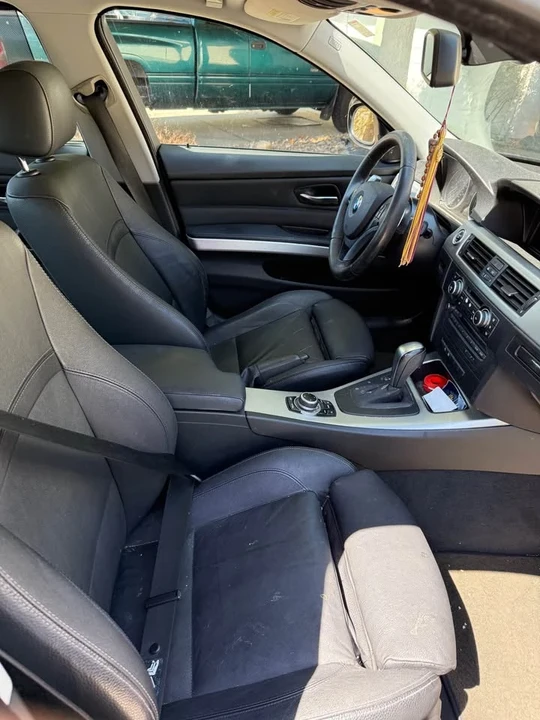 2009 BMW E90 3 Series Sedan - Image 11 of 14