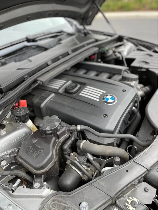 2009 BMW E90 3 Series Sedan - Image 11 of 11