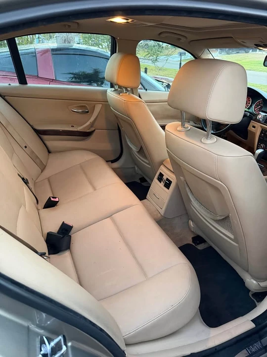 2009 BMW E90 3 Series Sedan - Image 6 of 8