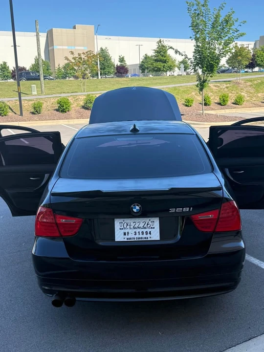 2009 BMW E90 3 Series Sedan - Image 18 of 18