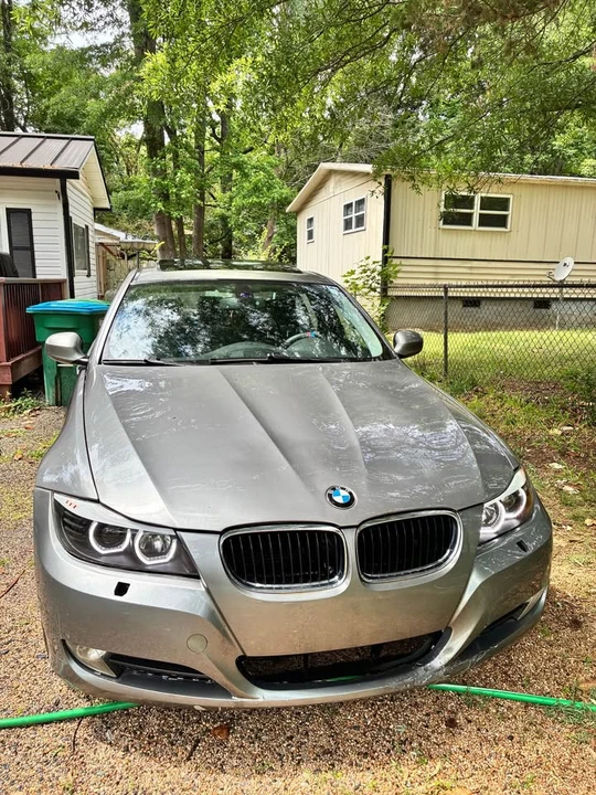 2009 BMW E90 3 Series Sedan - Image 5 of 5