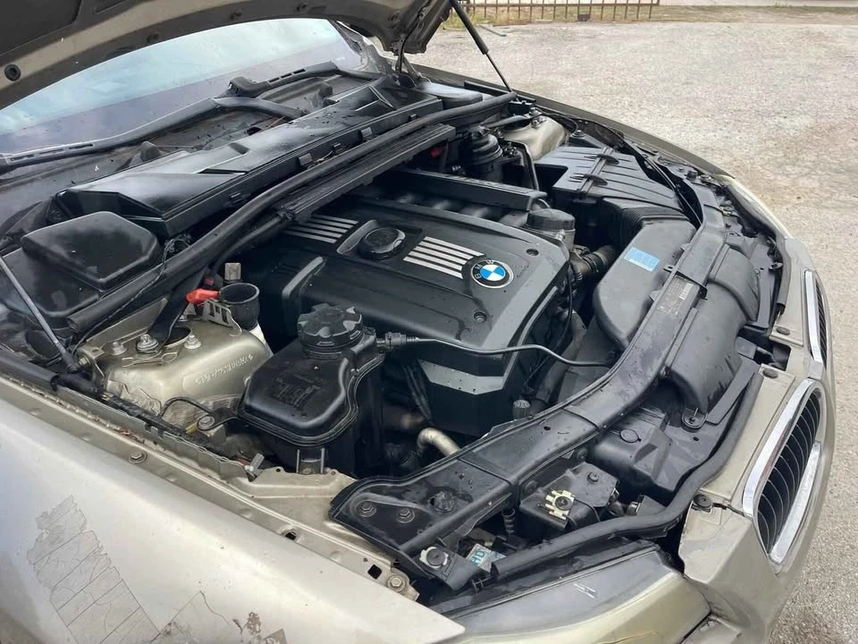 2009 BMW E90 3 Series Sedan - Image 3 of 9