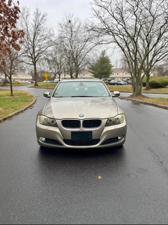 2009 BMW E90 3 Series Sedan - Image 8 of 13