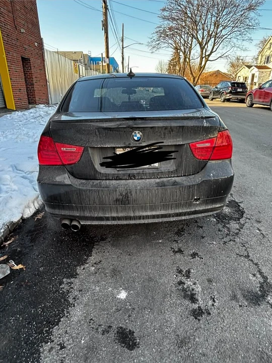 2009 BMW E90 3 Series Sedan - Image 4 of 4