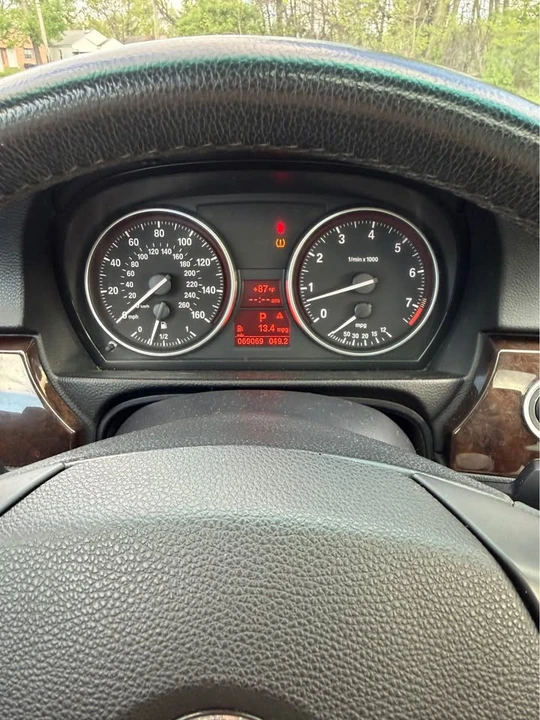 2009 BMW E90 3 Series Sedan - Image 19 of 19