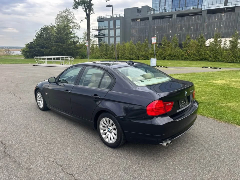 2009 BMW E90 3 Series Sedan - Image 3 of 20