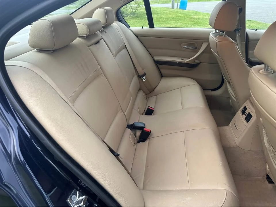 2009 BMW E90 3 Series Sedan - Image 14 of 20