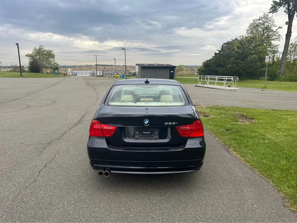 2009 BMW E90 3 Series Sedan - Image 4 of 20