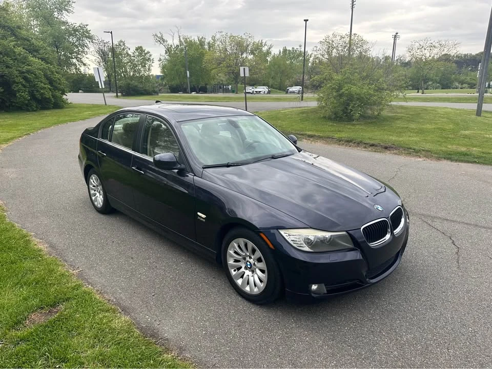 2009 BMW E90 3 Series Sedan - Image 7 of 20