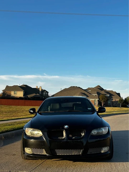 2009 BMW E93 335i Convertible - Image 2 of 11