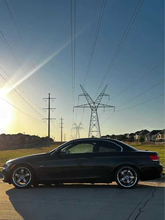 2009 BMW E93 335i Convertible - Image 7 of 11