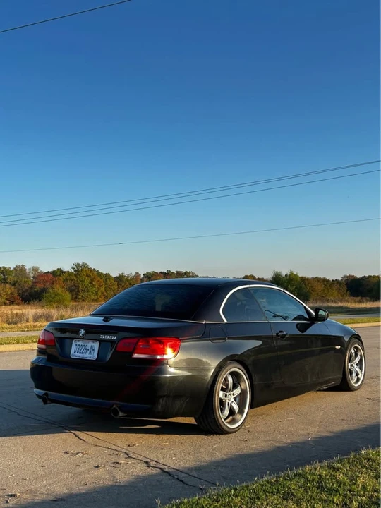 2009 BMW E93 335i Convertible - Image 3 of 11
