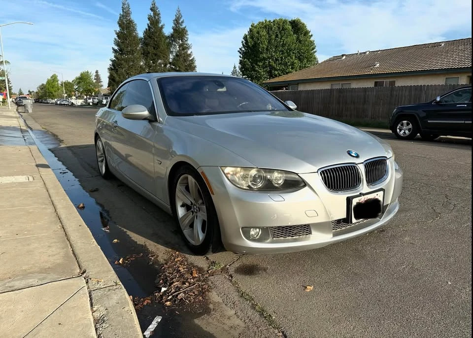 2009 BMW E93 335i Convertible - Image 4 of 11