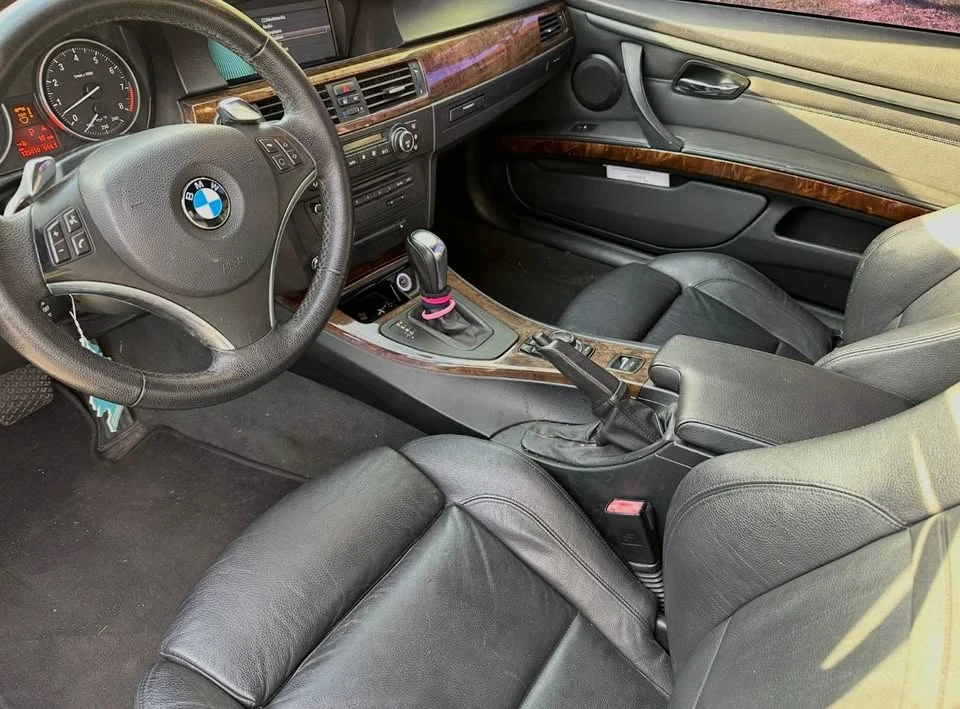 2009 BMW E93 335i Convertible - Image 6 of 11