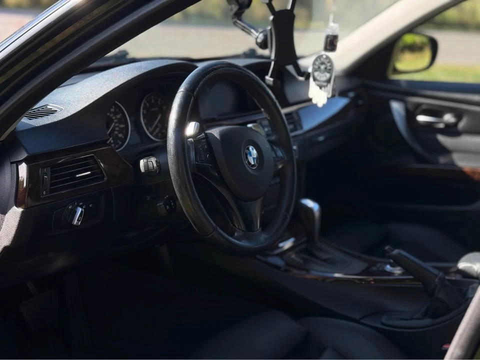 2009 BMW E90 335i Sedan - Image 15 of 20
