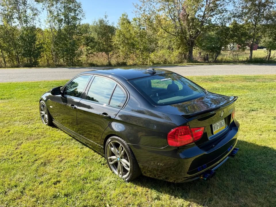 2009 BMW E90 335i Sedan - Image 11 of 20