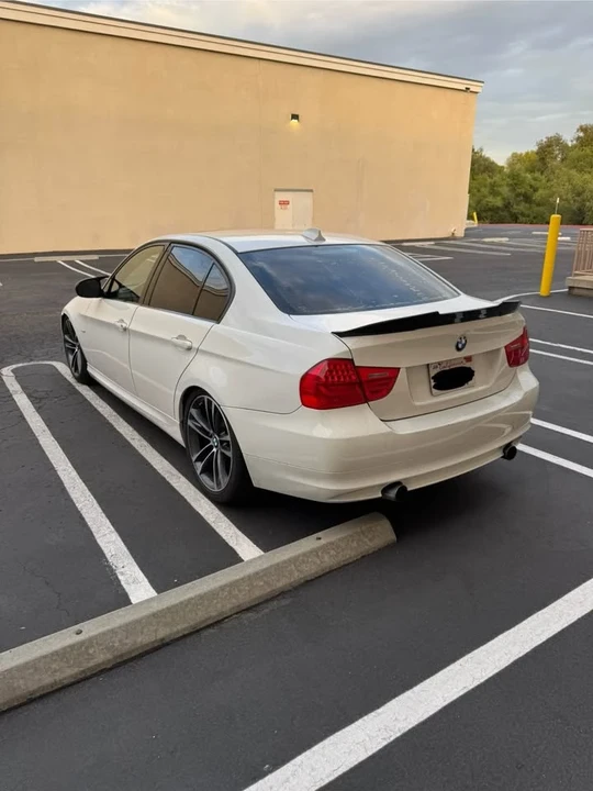 2009 BMW E90 335i Sedan - Image 7 of 12