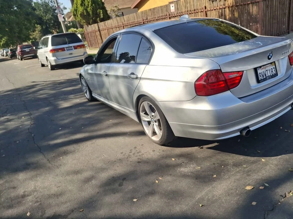 2009 BMW E90 335i Sedan - Image 5 of 10