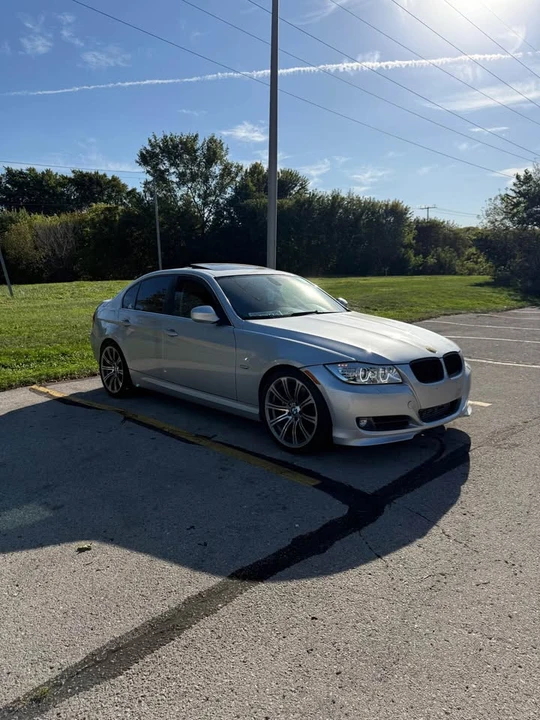 2009 BMW E90 335i Sedan - Image 5 of 9