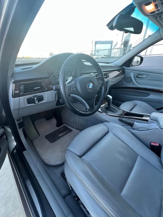 2009 BMW E90 335i Sedan - Image 9 of 12