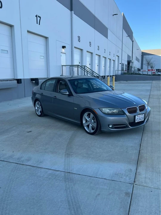 2009 BMW E90 335i Sedan - Image 6 of 12