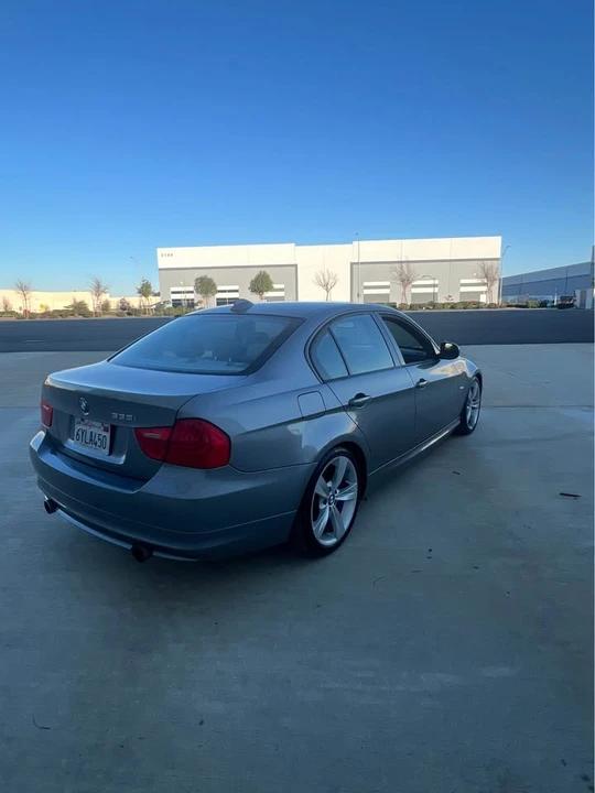2009 BMW E90 335i Sedan - Image 4 of 12