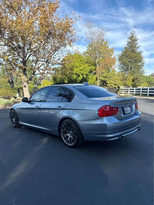 2009 BMW E90 335i Sedan - Image 6 of 19
