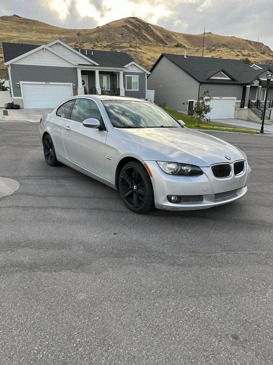 2009 BMW E92 335i Coupe - Image 2 of 11