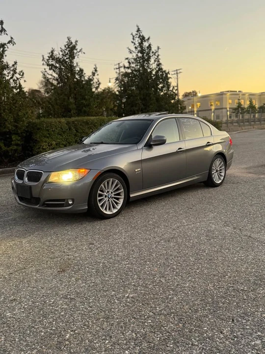 2009 BMW E90 335i Sedan - Image 7 of 17