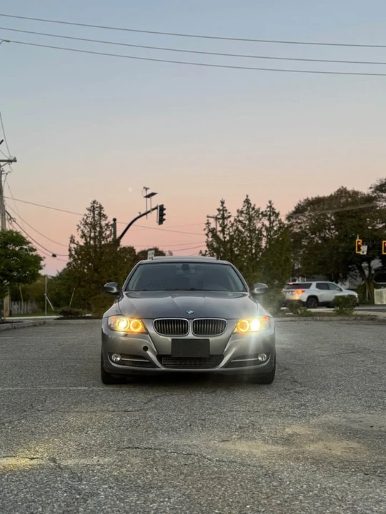2009 BMW E90 335i Sedan - Image 3 of 17