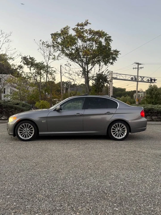 2009 BMW E90 335i Sedan - Image 5 of 17