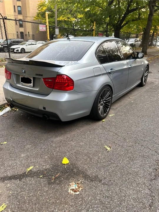 2009 BMW E90 335i Sedan - Image 4 of 5